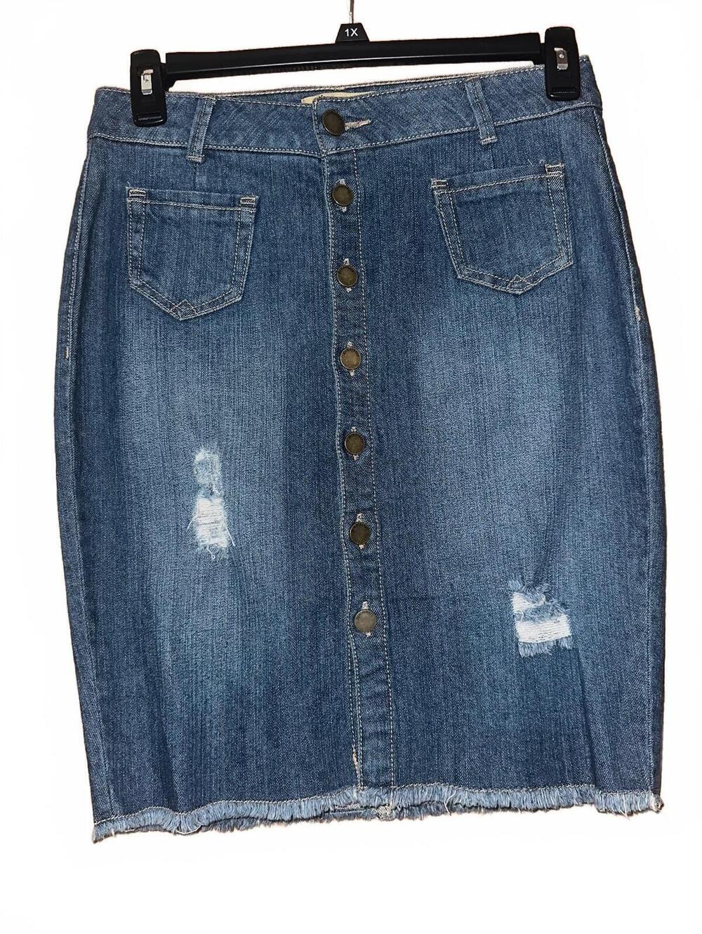 Democracy Women's Denim Button-Front Skirt Size 4 with Distressed Details